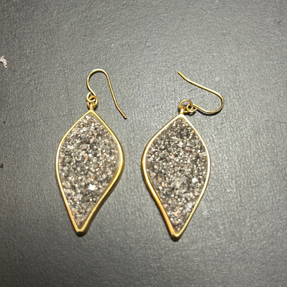 MARCIA MORAN ⚜️ Gray Druzy Earrings
